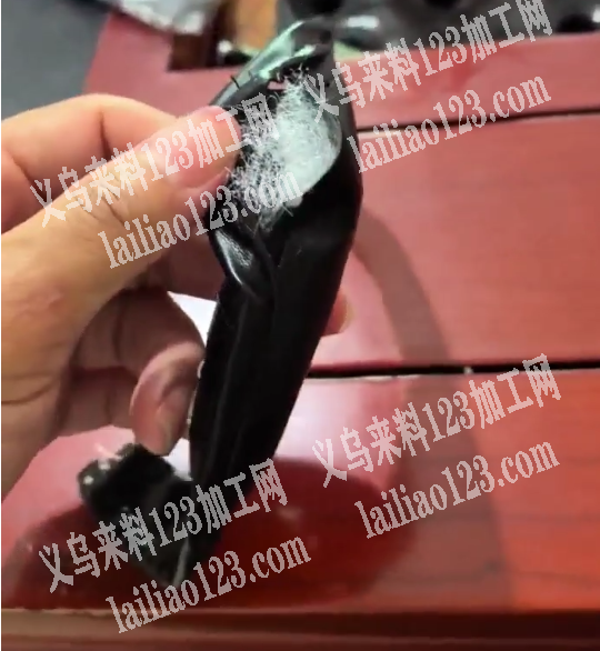 小产品充棉外发加工，如图50000数量，