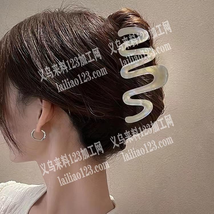 哪家注塑能做，请联系详谈，注塑外发。如图