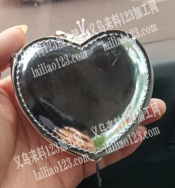 如图包包有订单，寻找厂家。寻找箱包工厂。