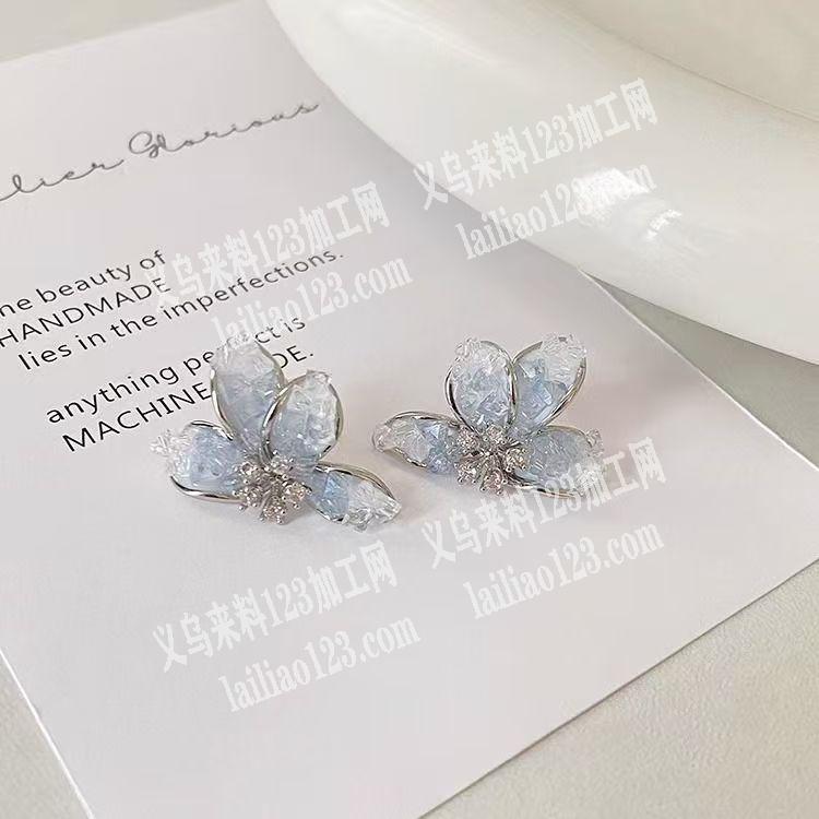 寻找如图饰品成品工厂，请联系详谈