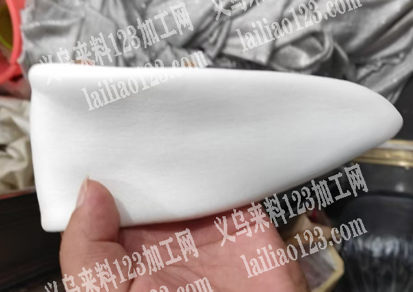 寻找熨烫的工厂有吗？对外接货的联系我，发
