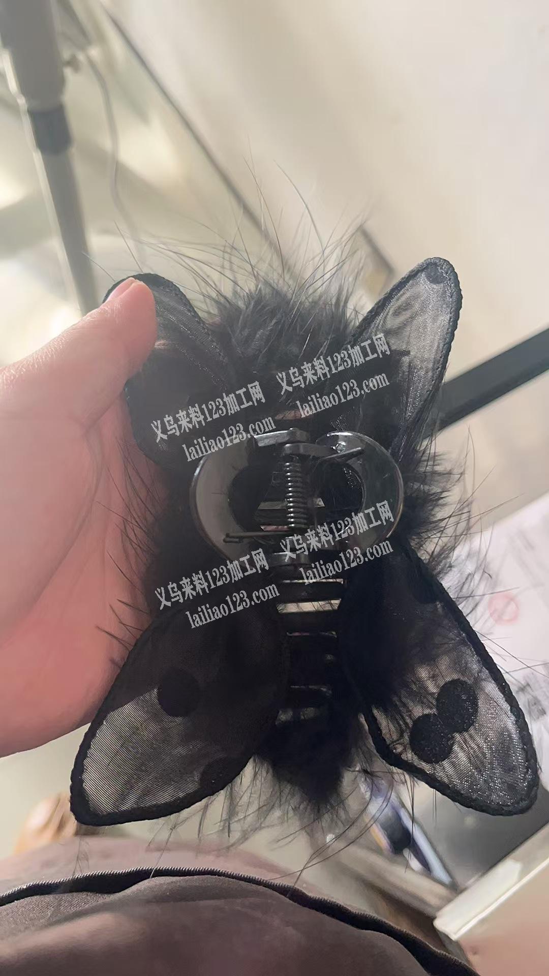 寻找如图毛绒头饰工厂，请联系详谈。，长期