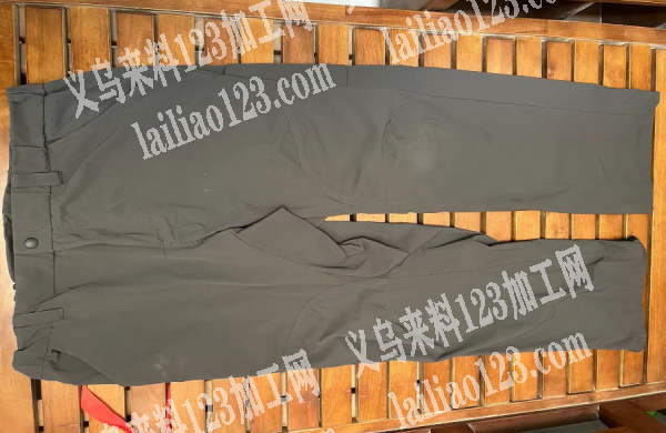 裤子外发加工，如图款式的，寻找专业做服装