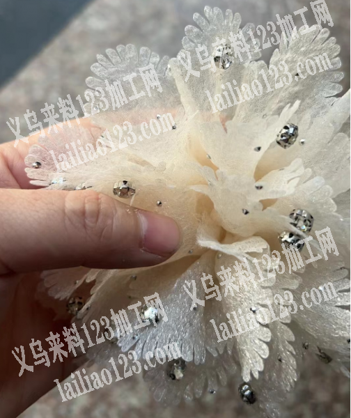 寻找专业做超声波的加工厂，请联系详谈，有