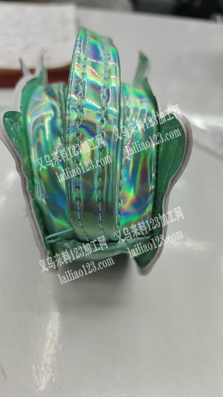 商贸城如图小包订单外发加工，寻找箱包加工