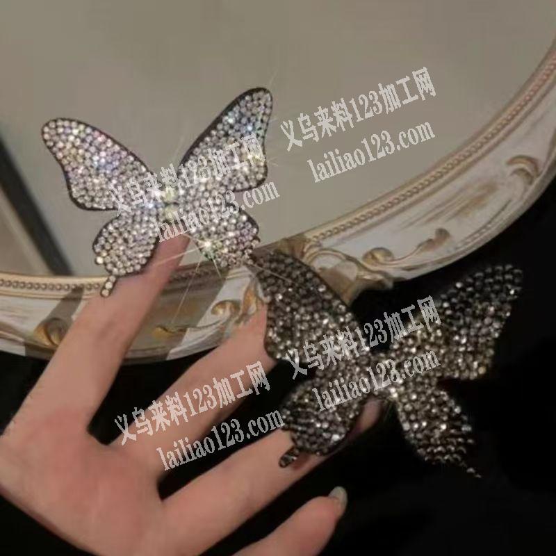 蝴蝶结上面烫钻外发加工，寻找蝴蝶结烫钻的