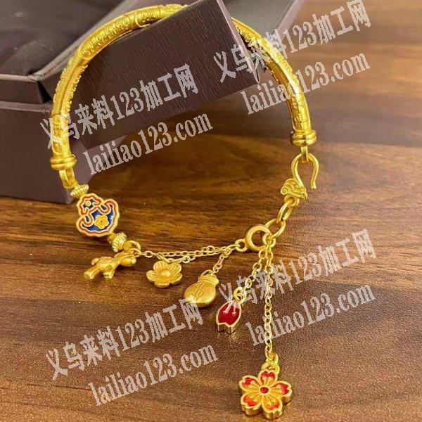 寻找如图爆款手镯的成品工厂,有订单,寻找