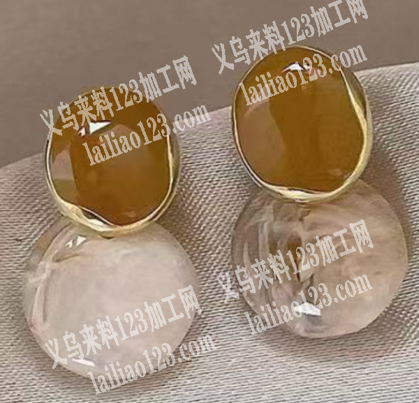 大量耳环成品订单，寻找成品工厂，请联系详