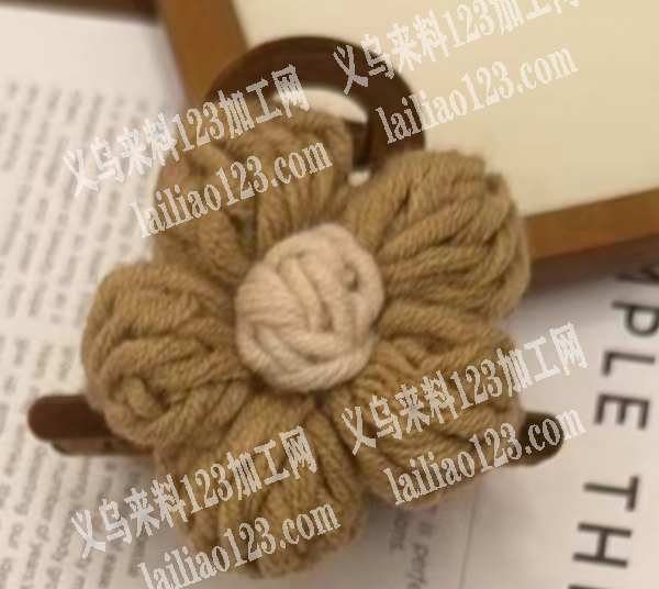 大量编织钩针花朵订单，如图，寻找会做的手