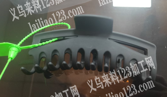 看图这样的。大量抓夹订单，寻找源头工厂，