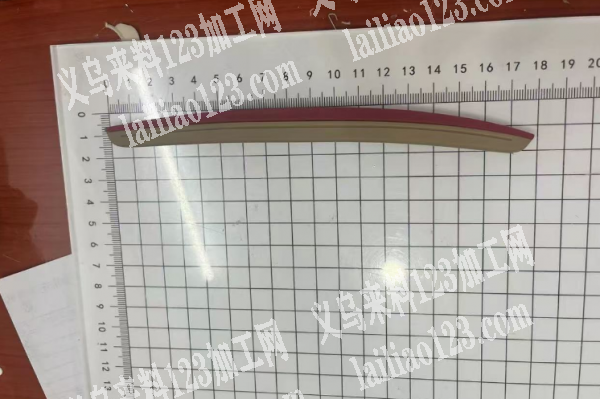 公司大量订单，鞋子配件材质：PVC材质。