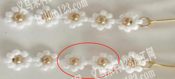 这个米珠编织耳环花的手工活，寻找会做的手