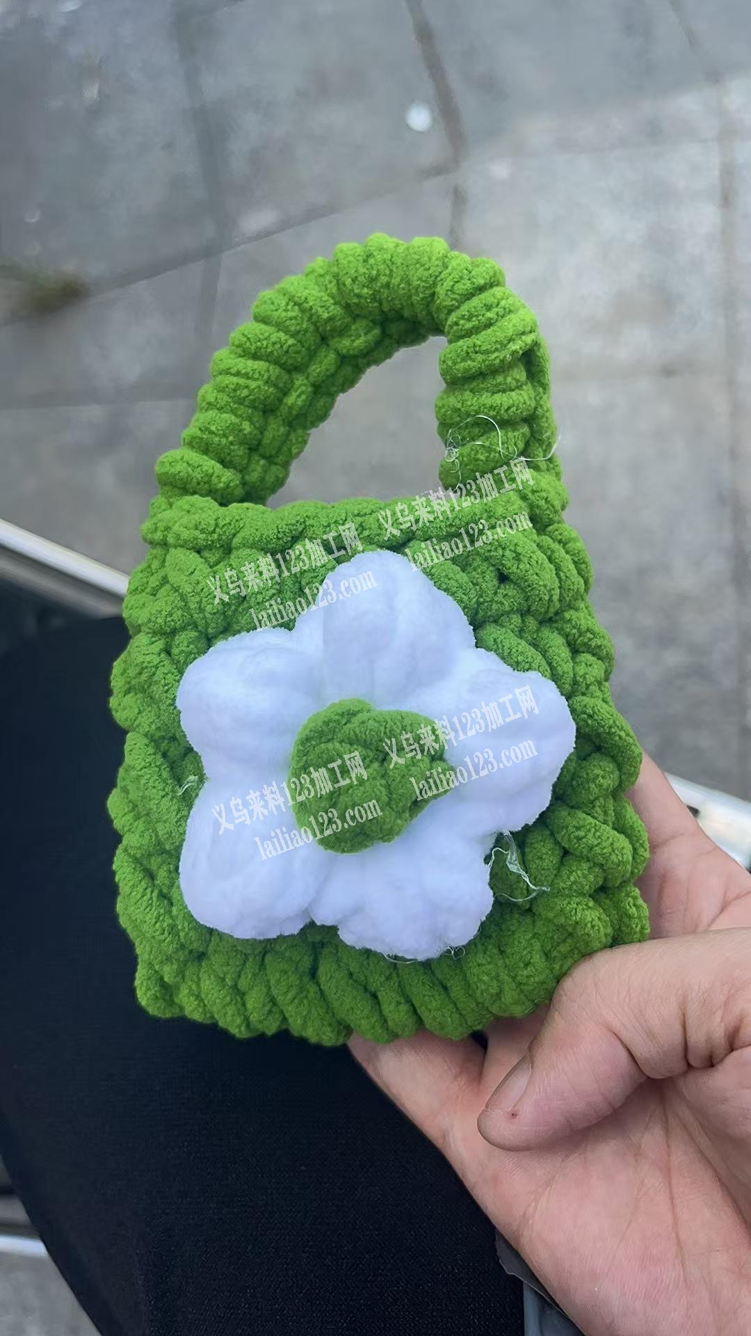 毛线钩针编织包包的手工活。，谁家会做，寻