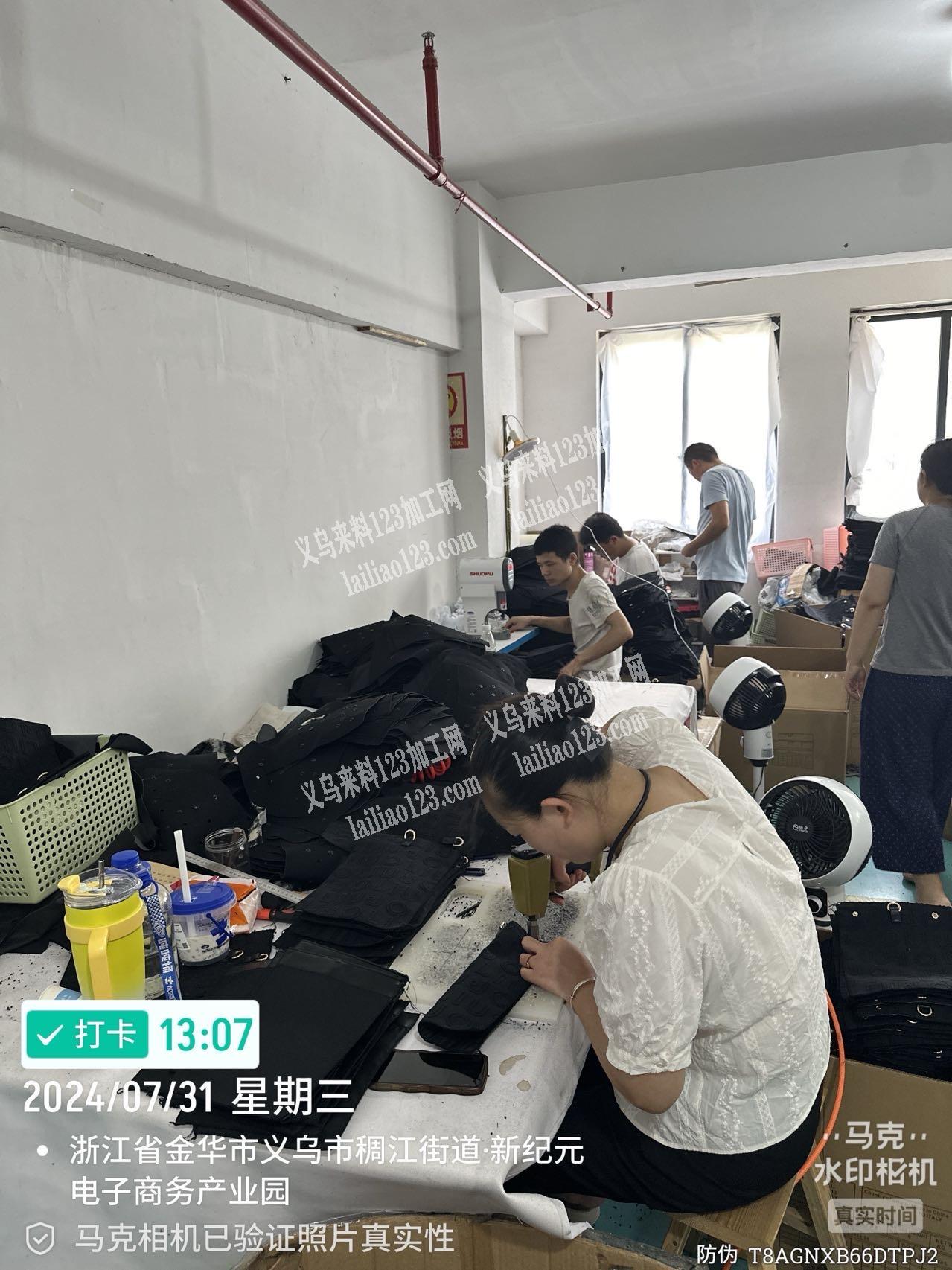 实力箱包工厂，义乌源头箱包工厂，做中高品