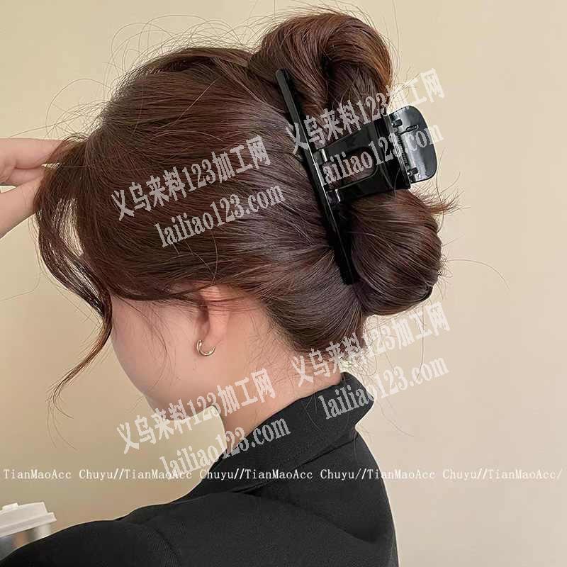 喷漆外发加工，长期合作，如图，寻找抓夹喷