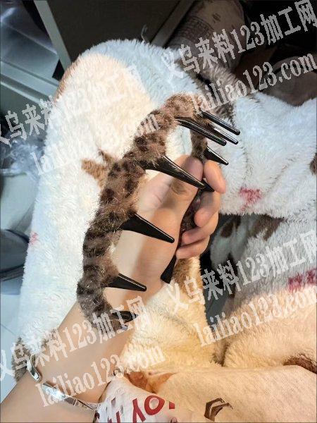 《长期有手工活外发》附图片。这个塑料发箍