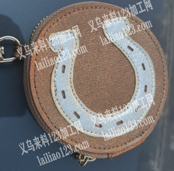 寻找箱包工厂，小小钥匙扣挂包，零钱包，寻