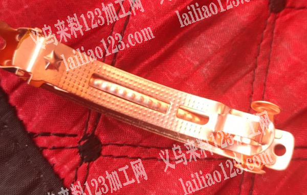 大量如图发夹毛胚订单。寻找工厂，请联系详