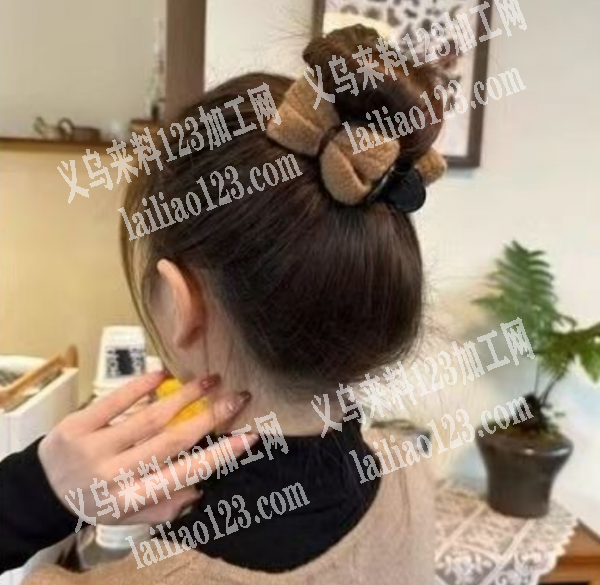 大量毛线蝴蝶结订单，如图，寻找可以加工或