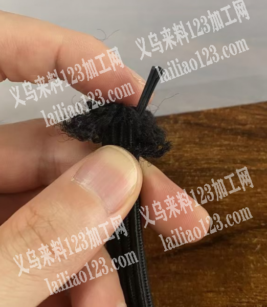 如图乳胶条，有订单，寻找供应商，寻找厂家