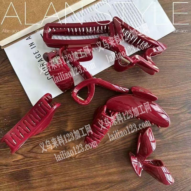 大量抓夹需要外发喷漆加工，寻找喷漆的加工