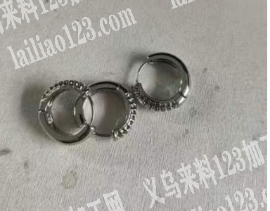 点钻外发，27颗混彩不定位4号钻，找点钻