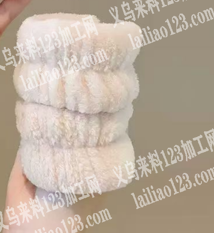 有没有专业做手腕带的工厂，有做的请联系详