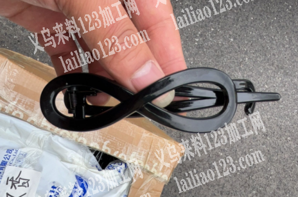 上弹簧的手工活外发加工，如图，找上弹簧义