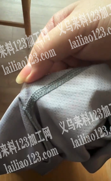 如图缝纫订单，单色1000个左右好几个颜