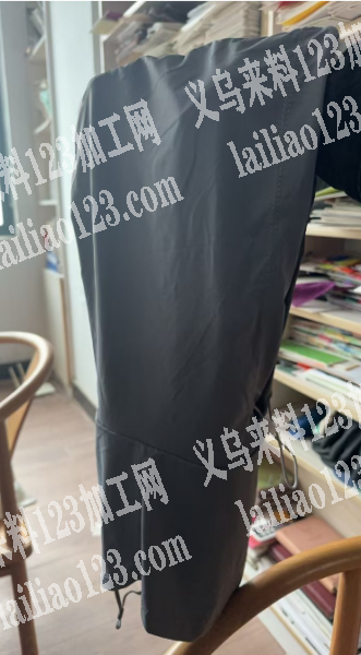 如图缝纫订单，单色1000个左右好几个颜