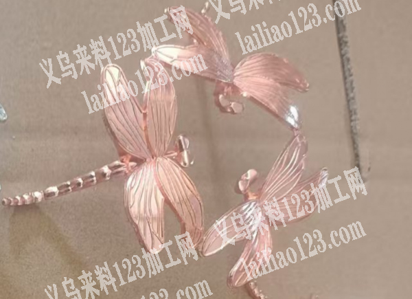《合金材质》谁家里可以做这个产品。不管翻