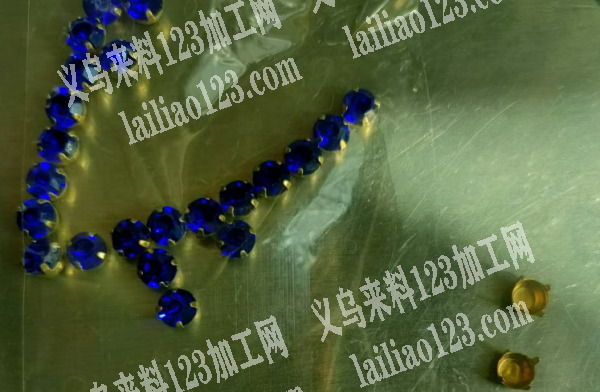 长期有大量夹钻的手工活外发加工《发外地做