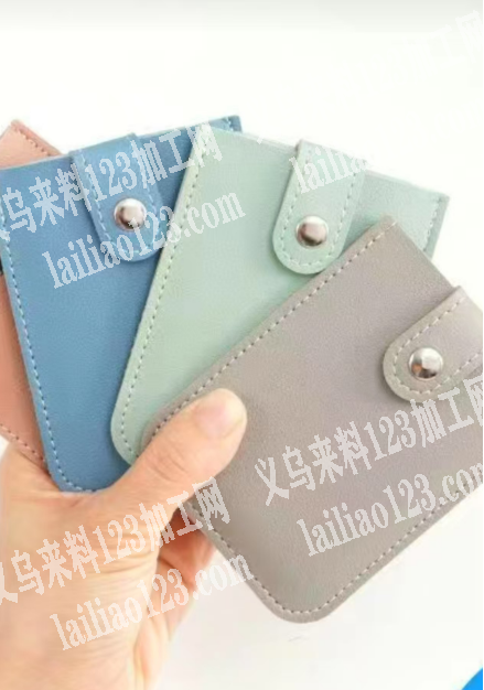 寻找箱包工厂，有小包订单，如图，
