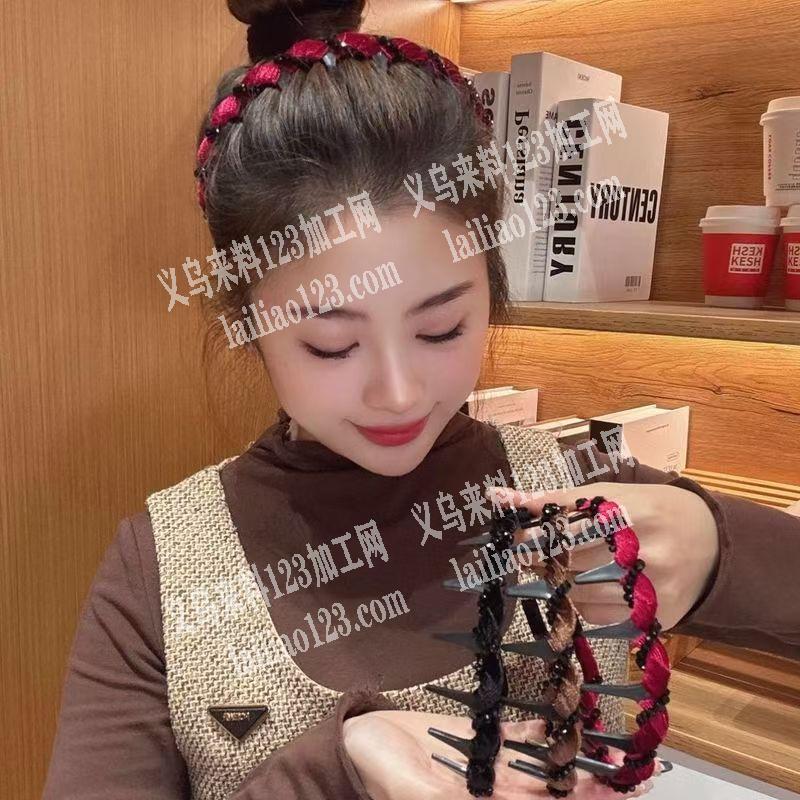 《现在就有货啊》头箍绕布条绕珠子的手工活