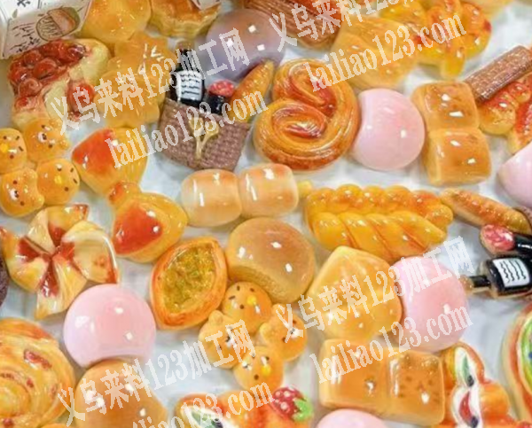 食玩订单，寻找工厂，如图微缩食玩有订单，