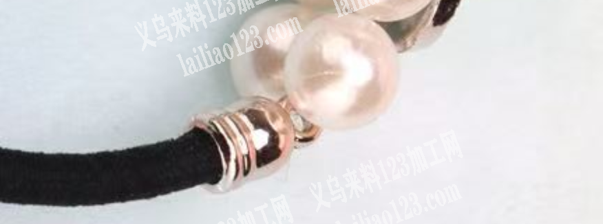 皮筋粘帽子的手工活外发加工，寻找会做这个
