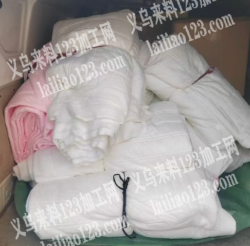 手工活外发加工，蝴蝶结翻+剪，懂的联系一