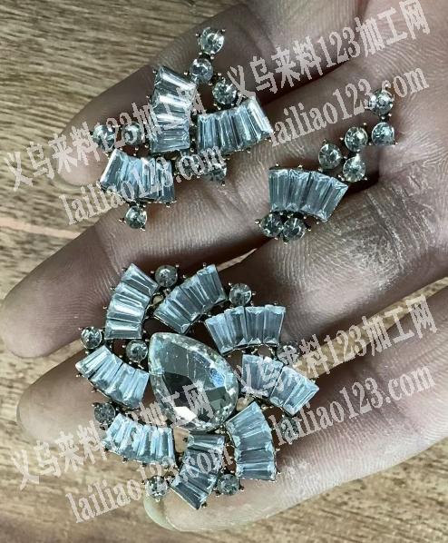 20万，点钻，点配件，外发加工