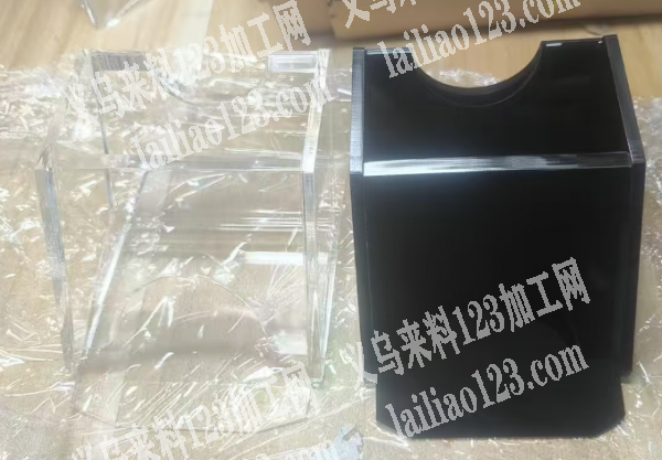 公司有大量亚克力盒子订单，如图，大量亚克