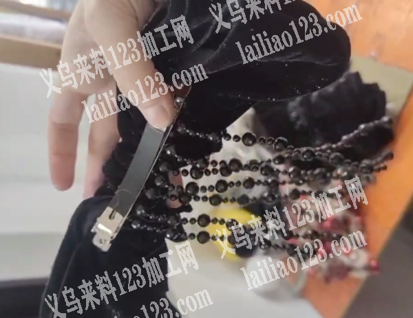 布艺头饰打胶枪的手工活外发加工，发义乌本
