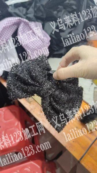 打蝴蝶结的手工活，如图，蝴蝶结包腰+粘胶