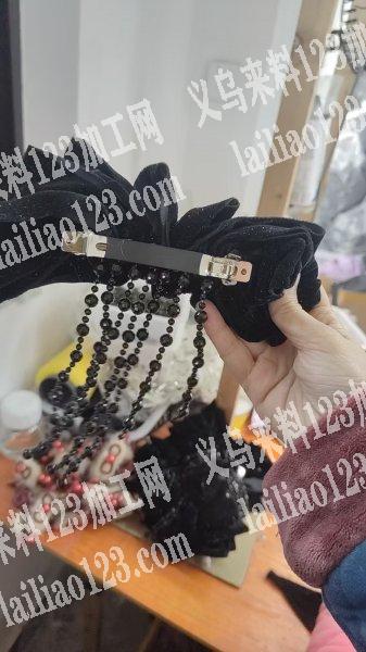 云朵弹簧夹的手工活外发，头饰手工活外发，