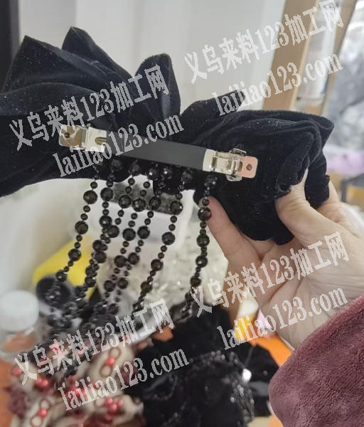 老板委托寻找：云朵弹簧夹的手工活外发加工