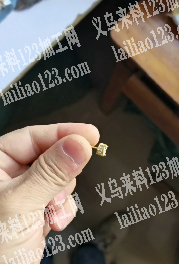 《年前出货》200万点钻外发，5万个，一
