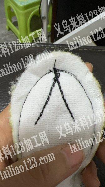 10万个蛇，绣花外发加工，如图，寻找绣花