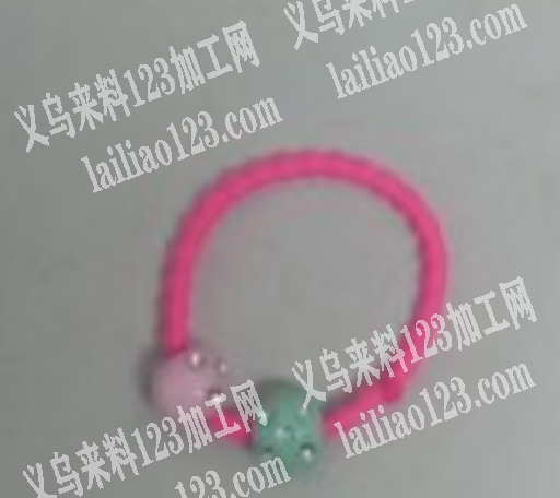 大量皮筋粘胶的手工活外发加工，寻找会做粘