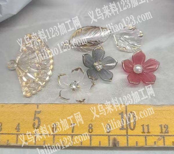 好几十万订单，如图，找能做这种配件的。量