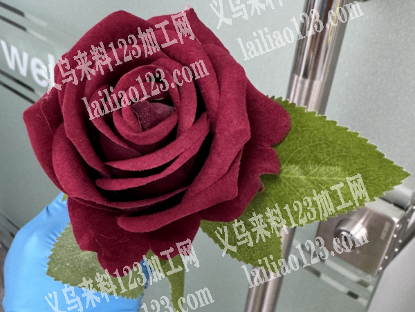 公司有仿真花订单，废铜，寻找如图花朵厂家