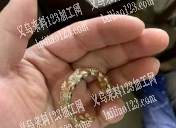 铜件雕刻外发加工，长期合作，寻找专业做铜