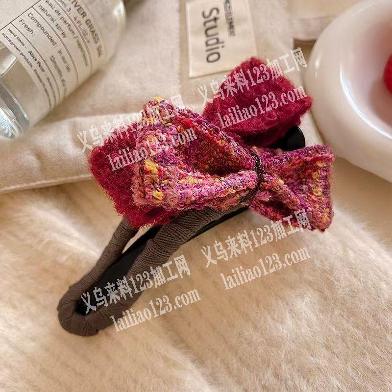 大量手工绕布条的发夹订单，如图，要绕好的